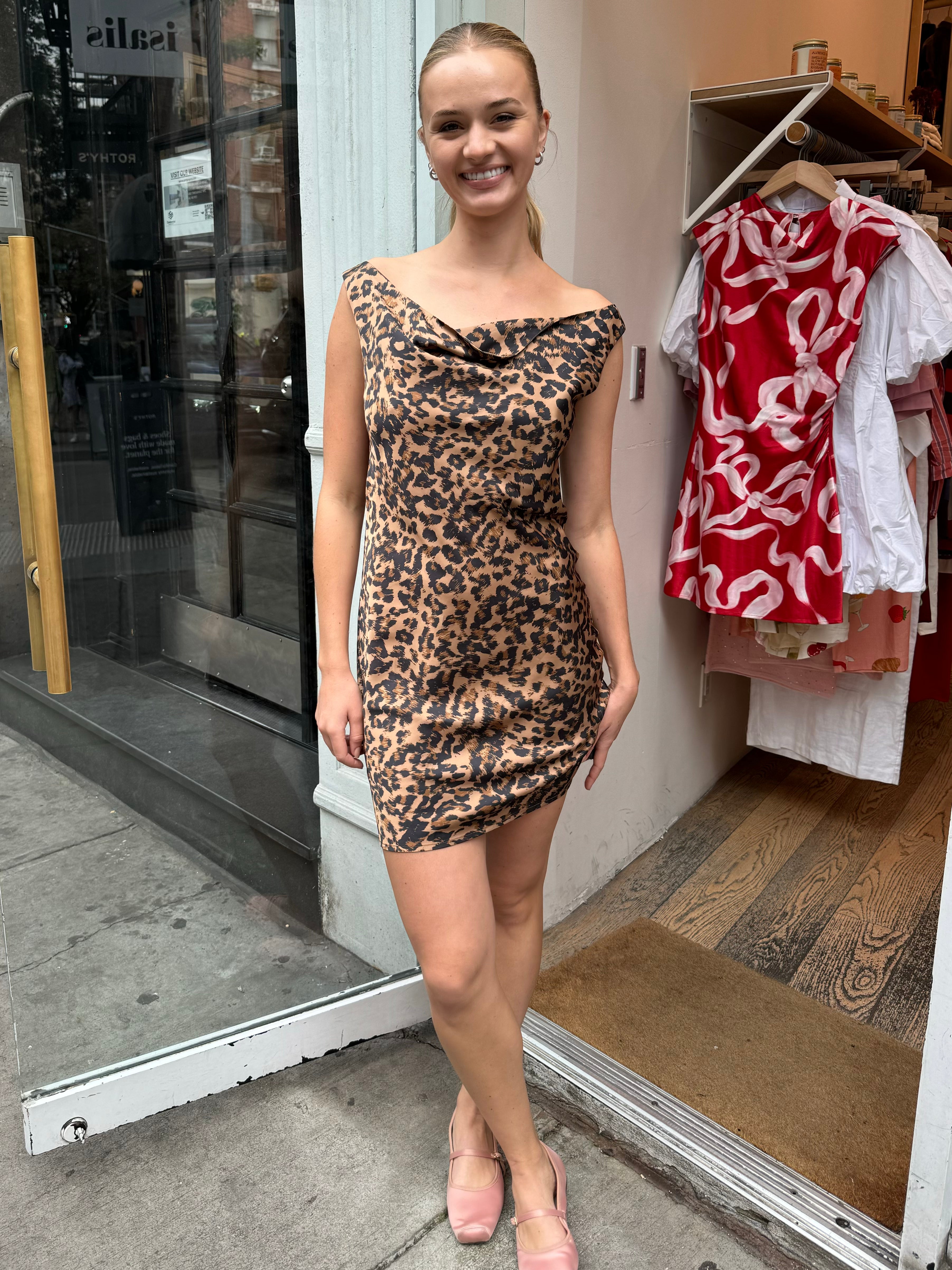 easel leopard shirt dress NWOT easel leopard print tunic dress