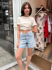 V-Waist Short in Backbeat