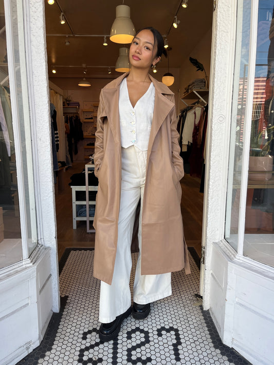 Perry Trench Coat in Tan
