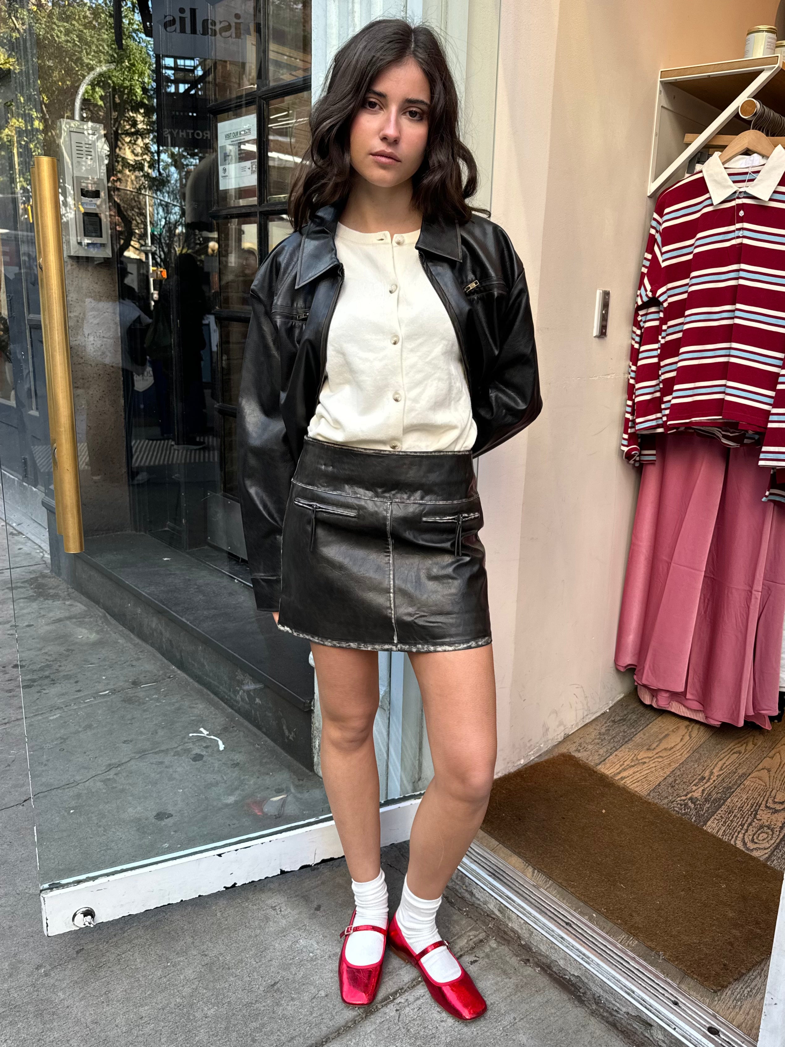 North Mini Skirt in Vintage Black – Isalis