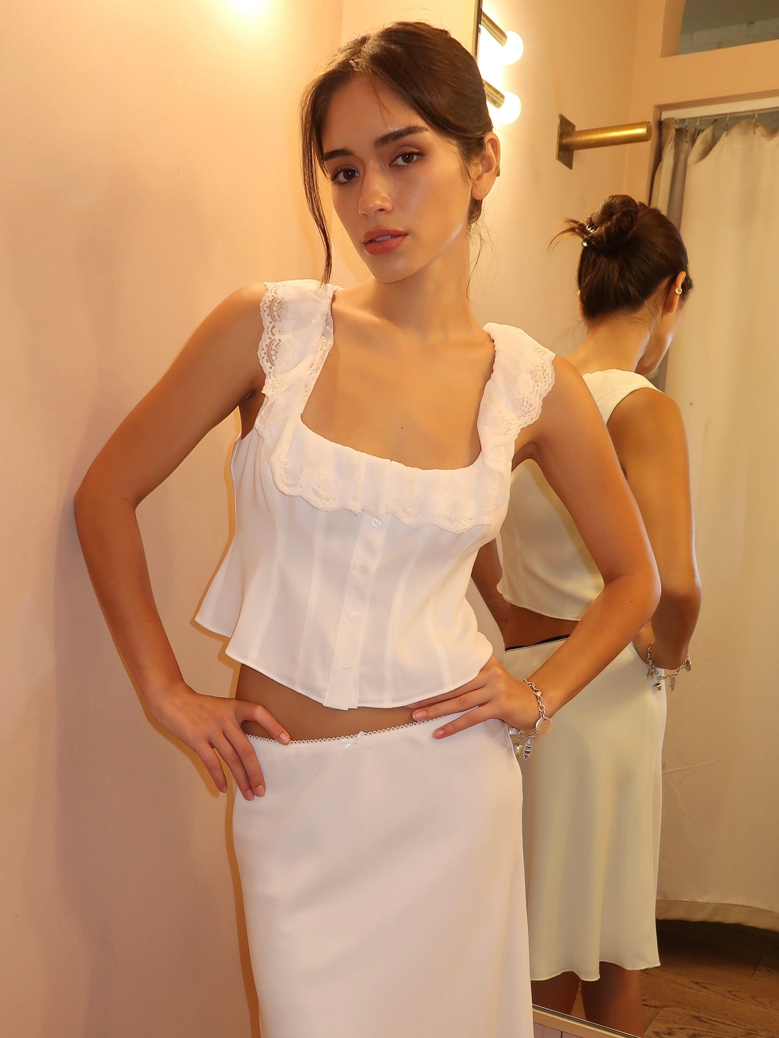 Paloma Lace Top in White – Isalis