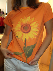 Sunflower Tee in Sunflower