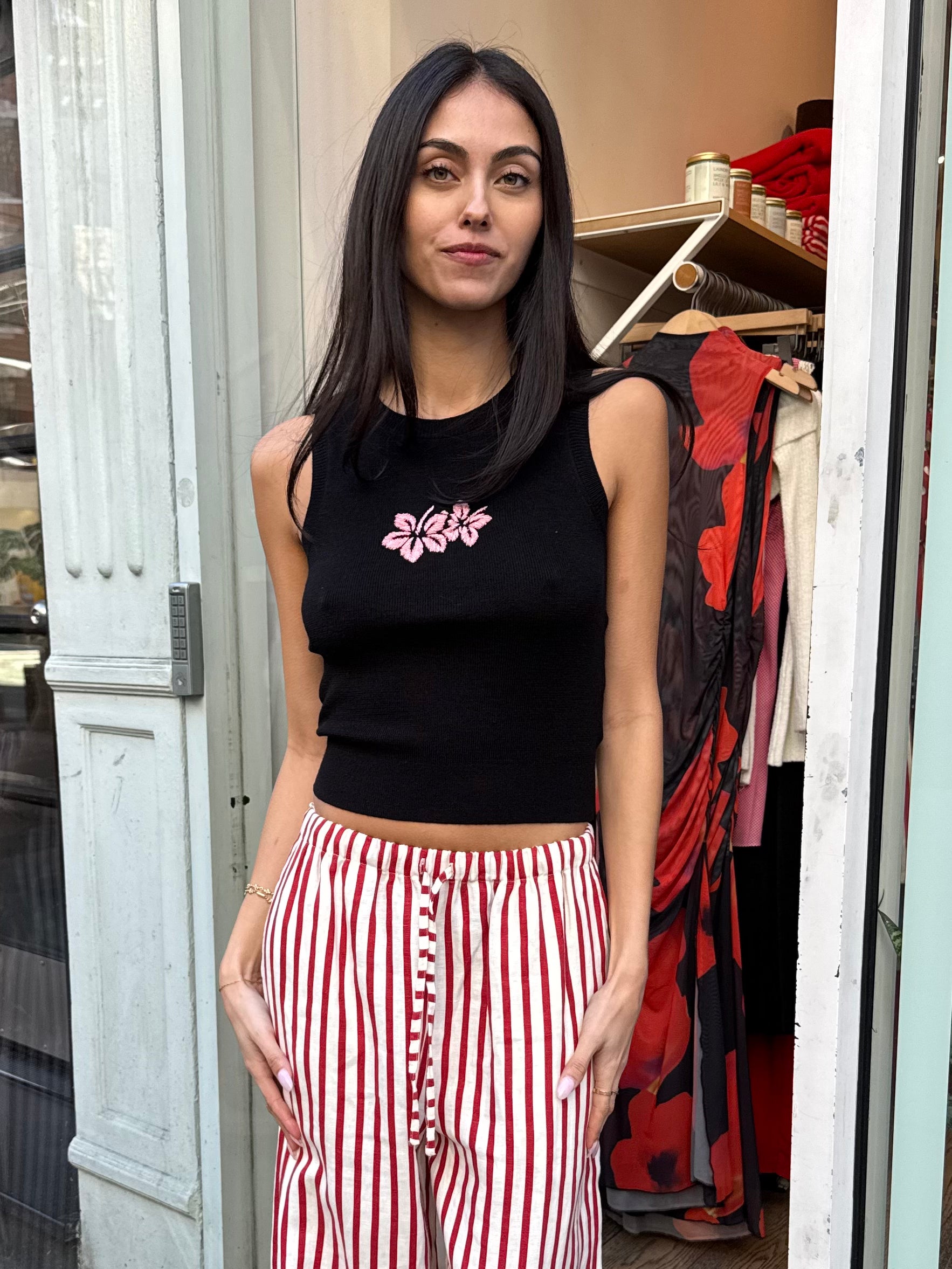 Hibiscus Island Tank in Black/Pink