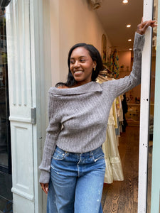 Shanie Off Shoulder Sweater in Heather Grey
