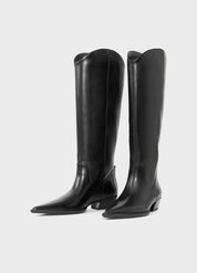 Cassie Boot in Black