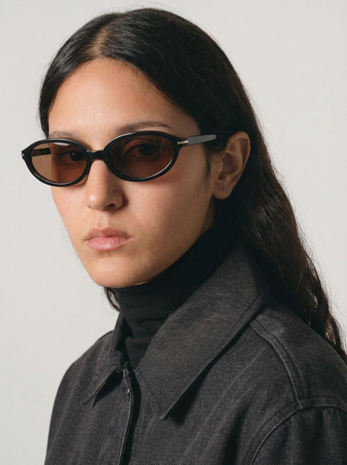 Noor Sunglasses in Transparent Mahogany/Blue Lens