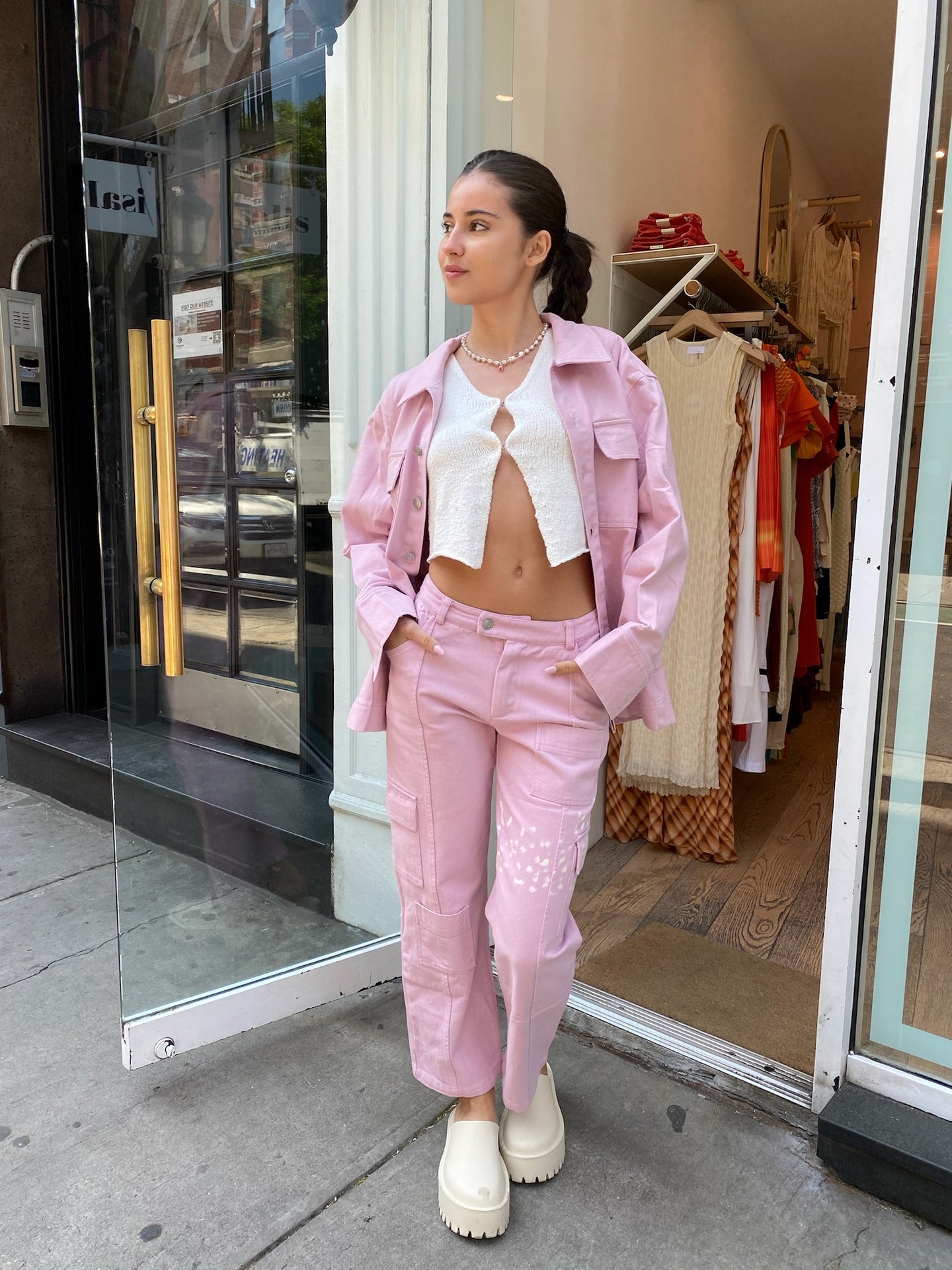Shot Pants in Pop Pink