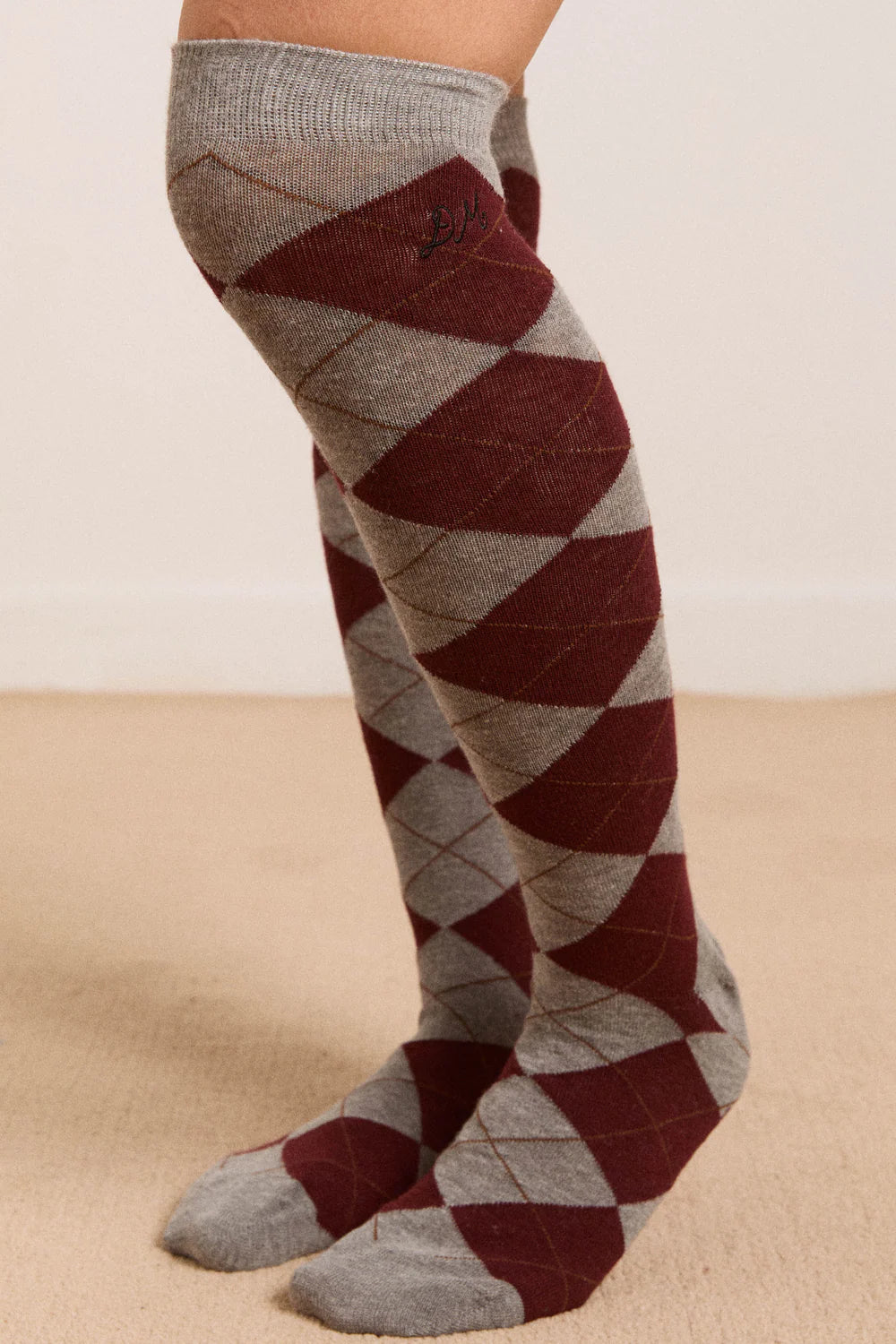 Knee High Argyle Socks in Grey Burg
