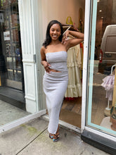 Load image into Gallery viewer, Raw Hem Midi Skirt in Grey Heather
