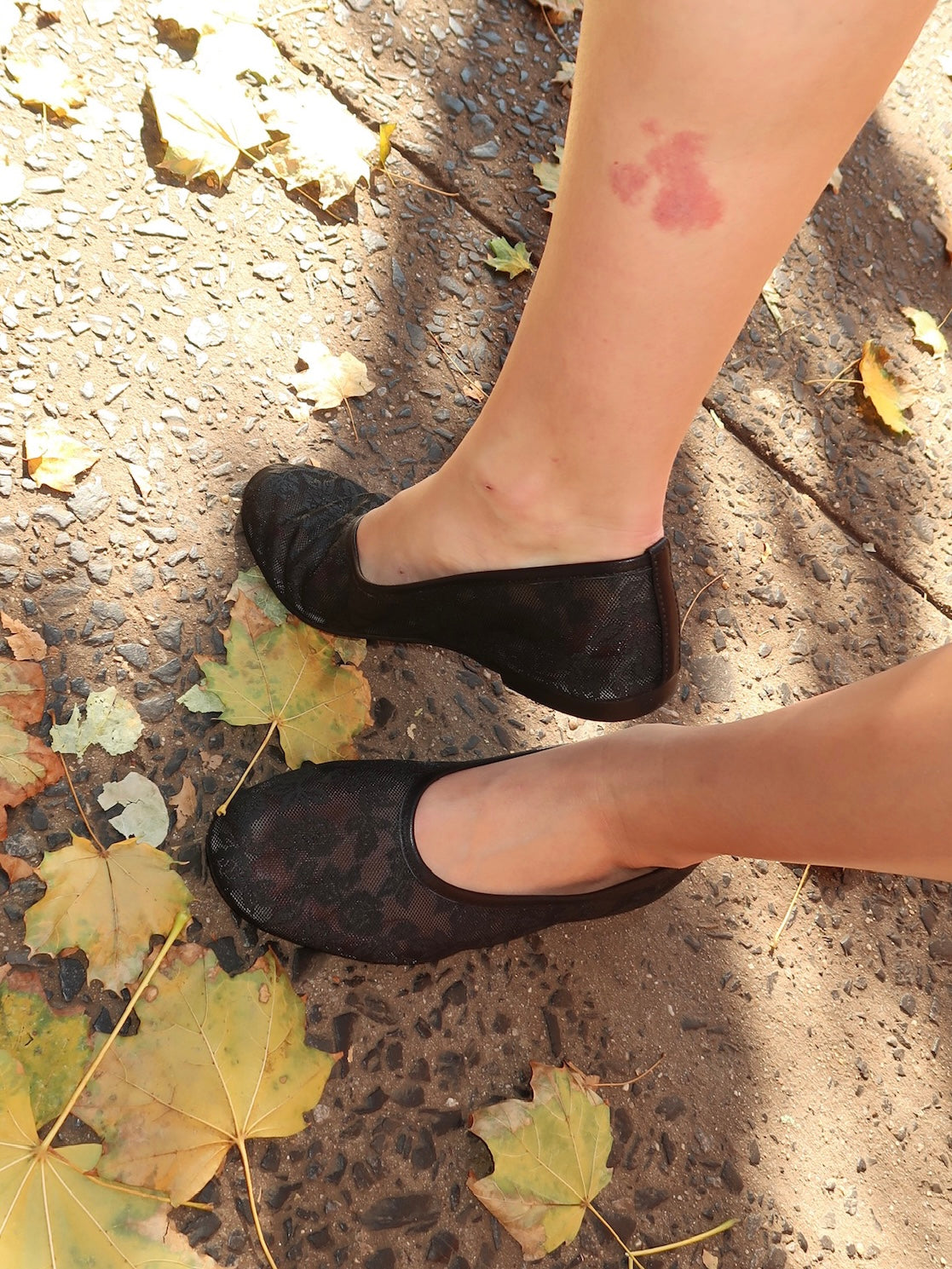 Lace Flats in Black