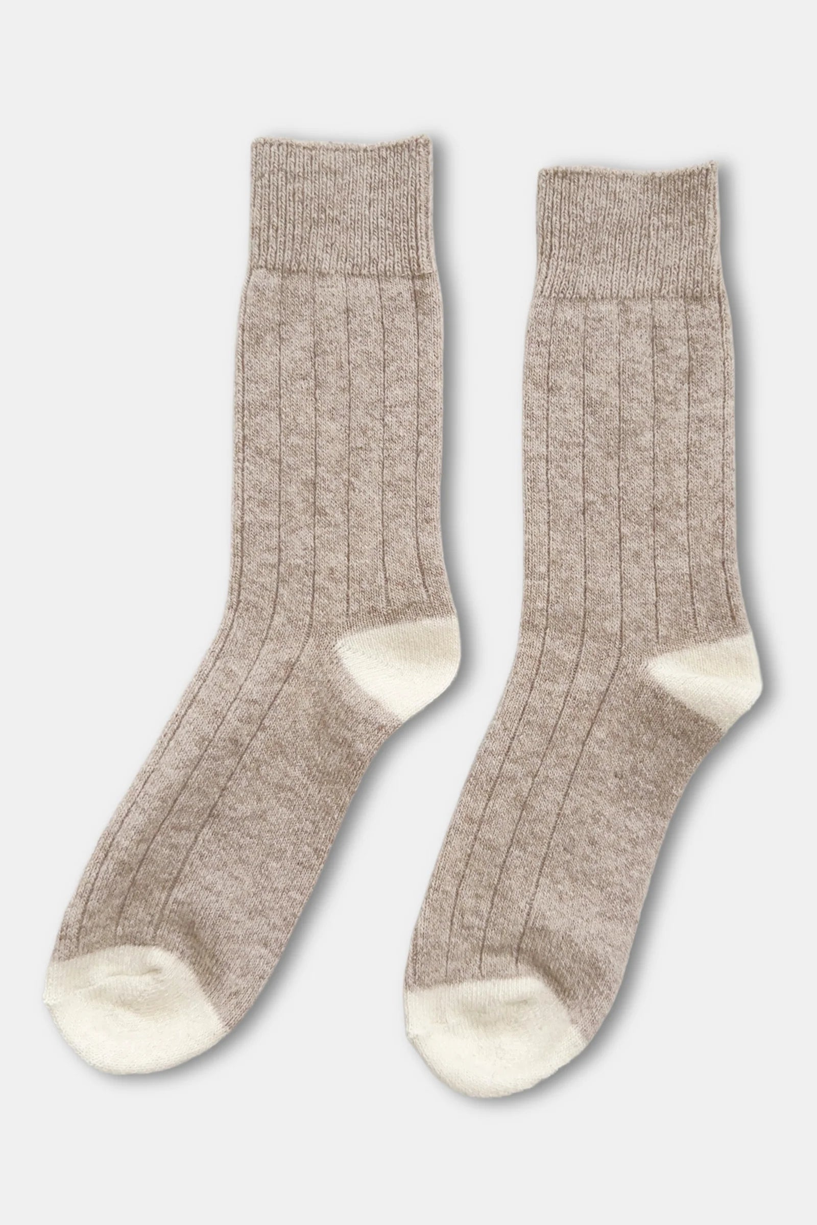 Cashmere Blend Classic Socks in Fawn