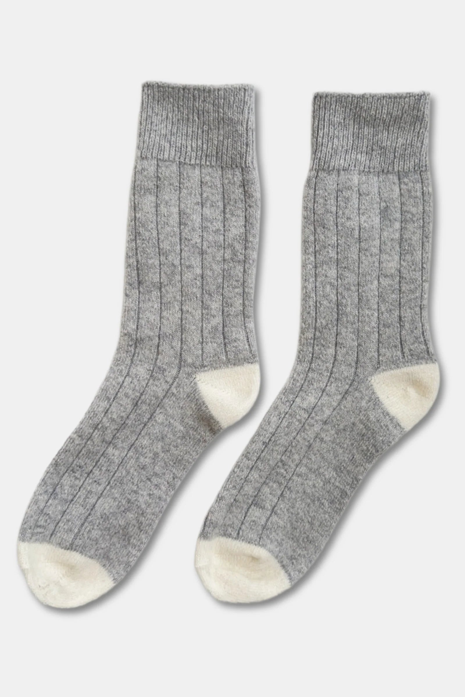 Cashmere Blend Classic Socks in Grey Melange