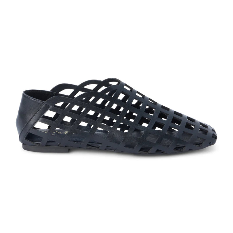 Cooper Flats in Black