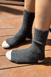 Cashmere Blend Classic Socks in Charcoal Melange