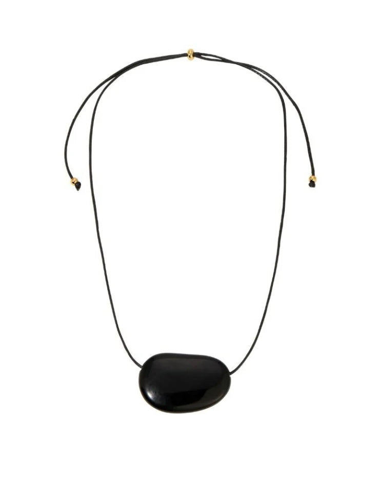 Julia Necklace in Black