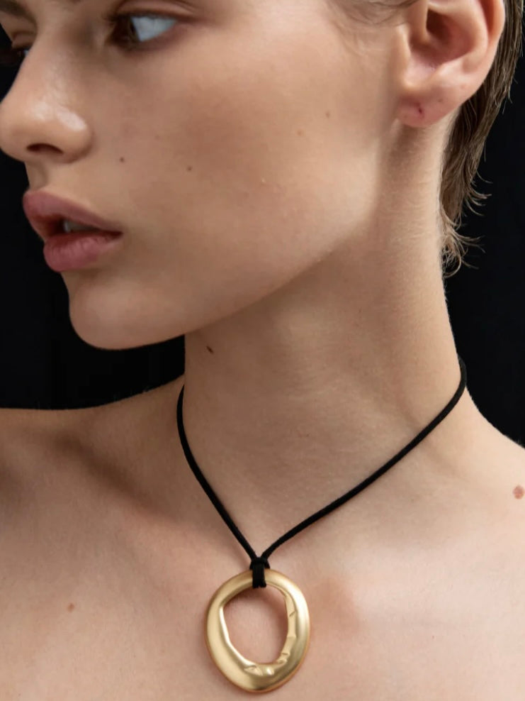 Black Mini Necklace