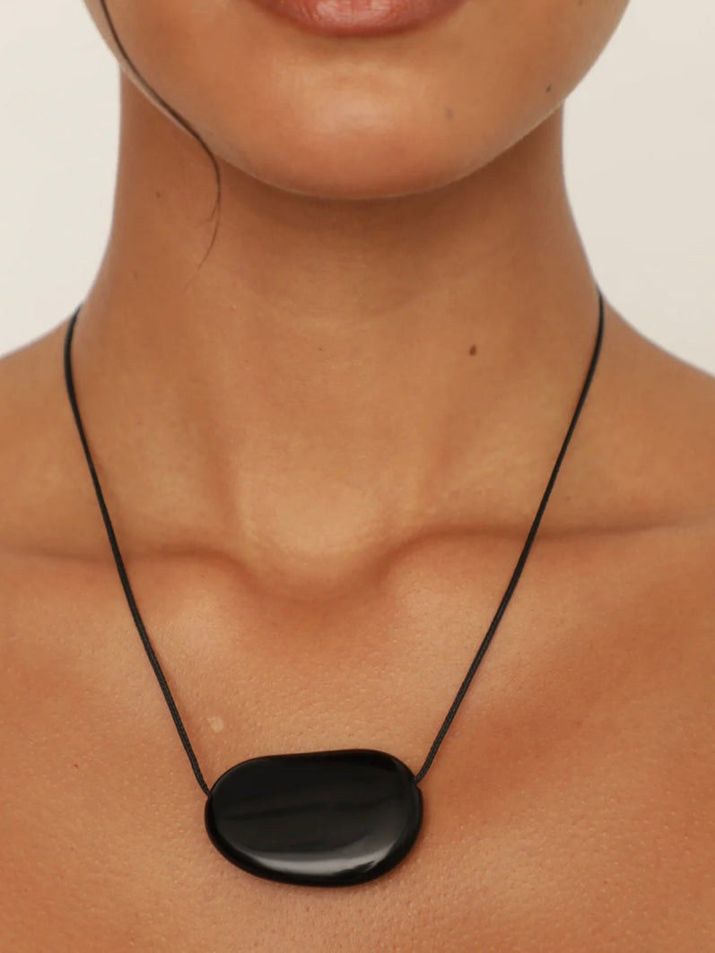 Julia Necklace in Black