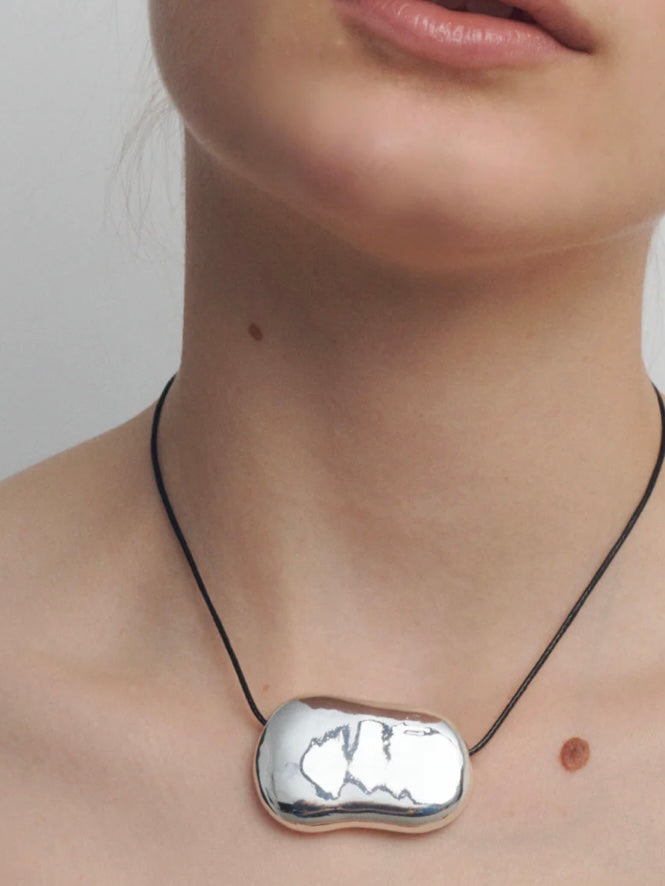 Julia Necklace in Silver
