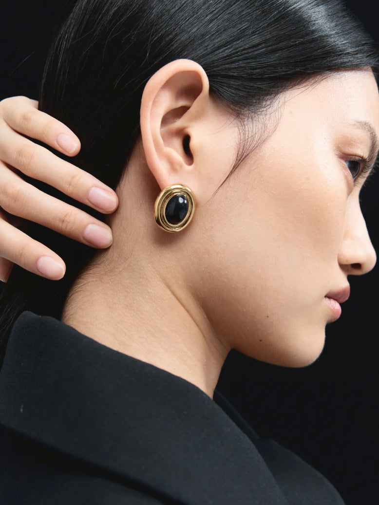 Prize Earrings in Black/Gold