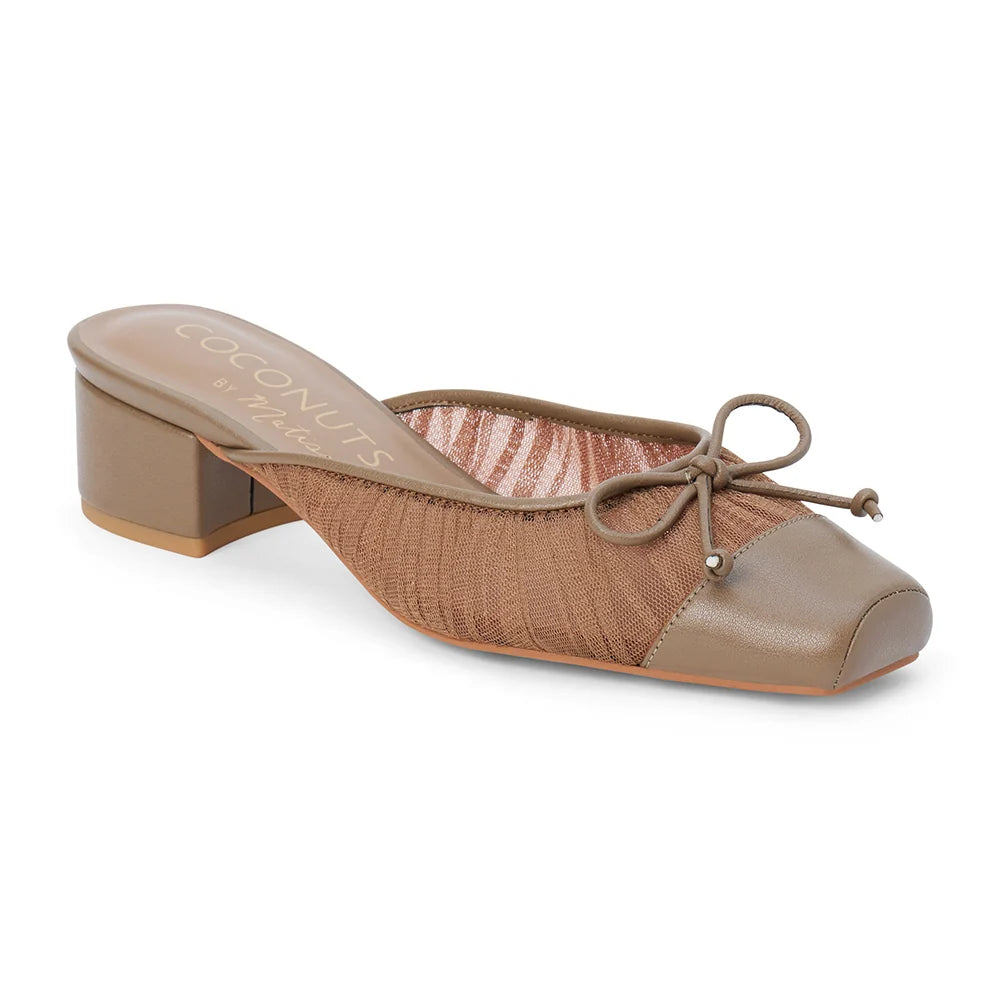 Geneva Tulle Heel in Mocha