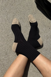 Her Glow Socks in Black/Gold