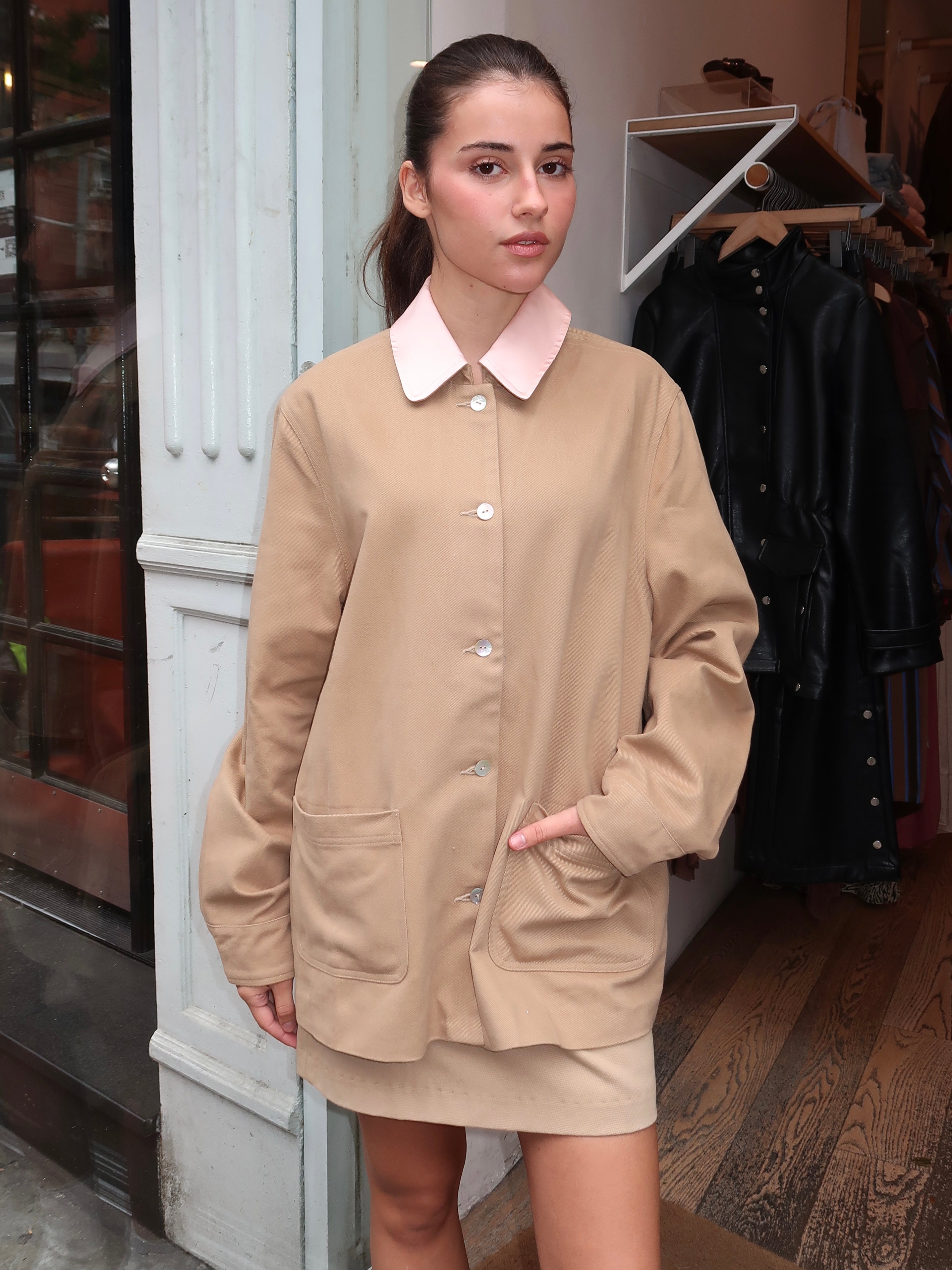 The Chino Contrast Jacket in Ballerina Khaki – Isalis
