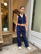Load image into Gallery viewer, Cord Pleated Trouser in Navy

