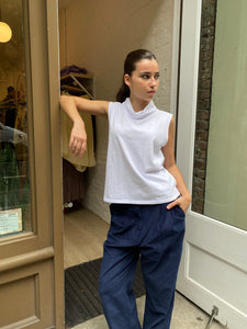 Jersey Sleeveless Turtleneck in Powder
