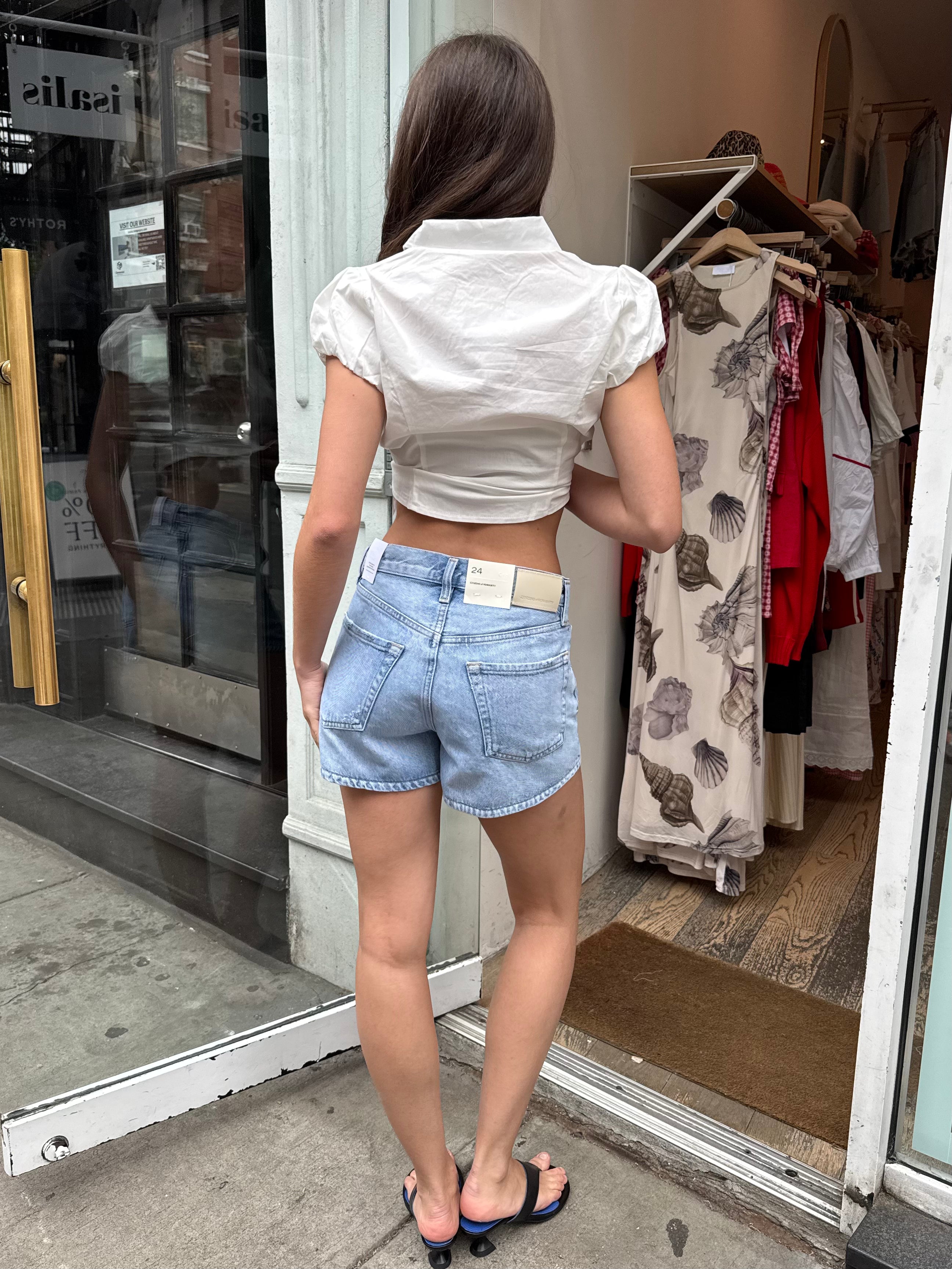 Abita Curved Hem Short in Blaire