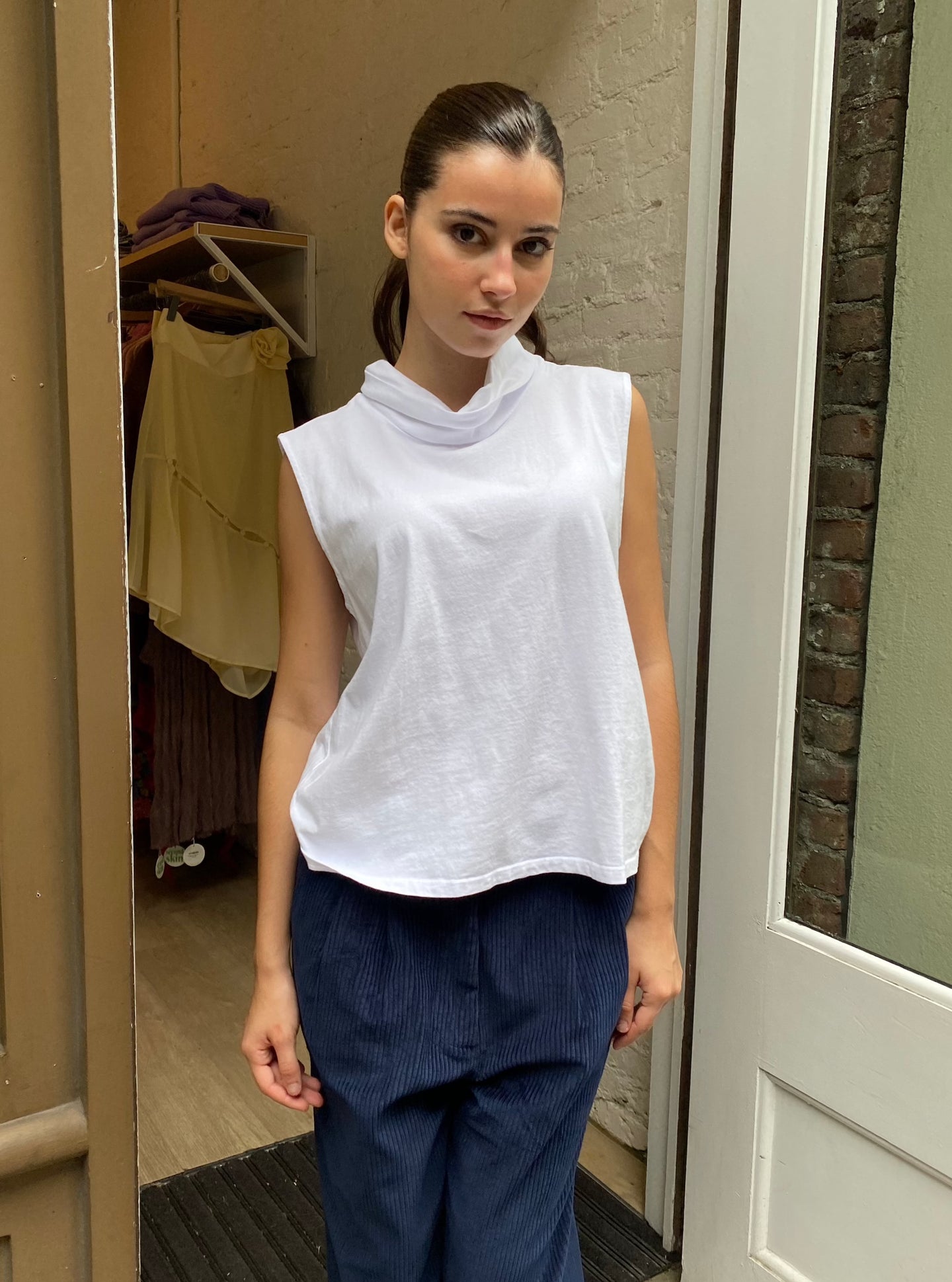 Jersey Sleeveless Turtleneck in Powder