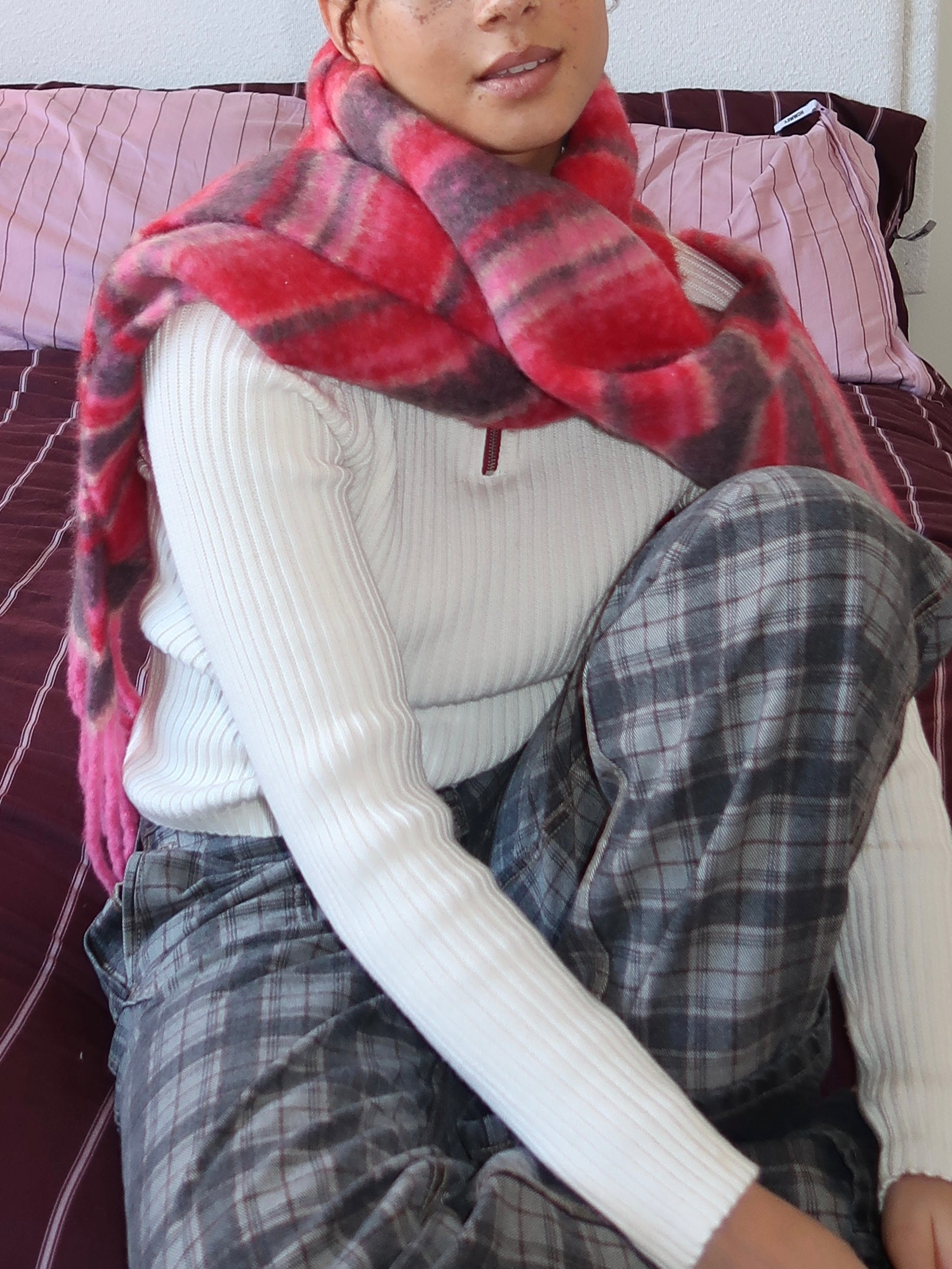 DM Fluffy Scarf in Pink Pop Stripe Pink