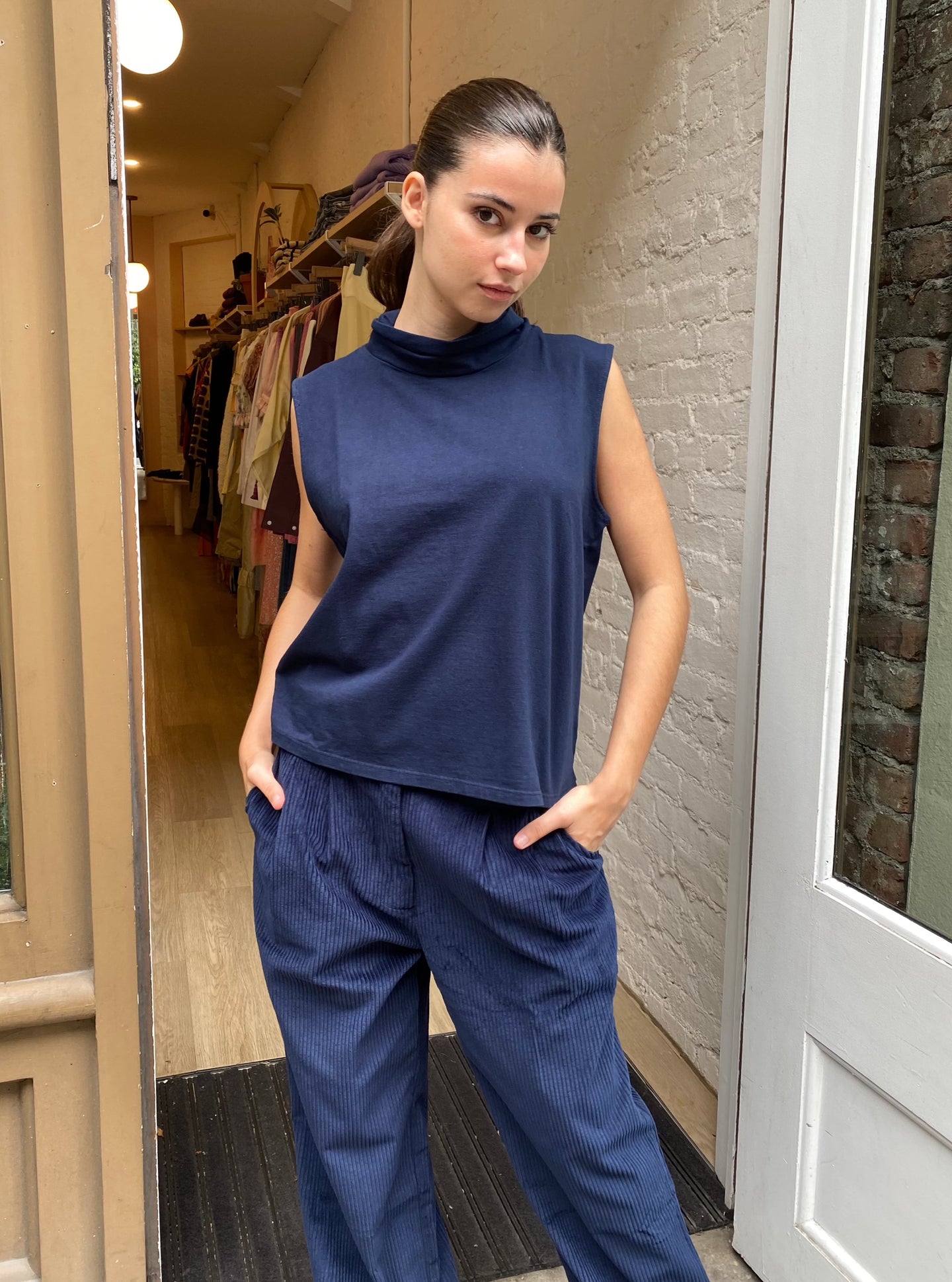 Jersey Sleeveless Turtleneck in Navy