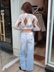 00 Super Low Wide in Kaia Worn