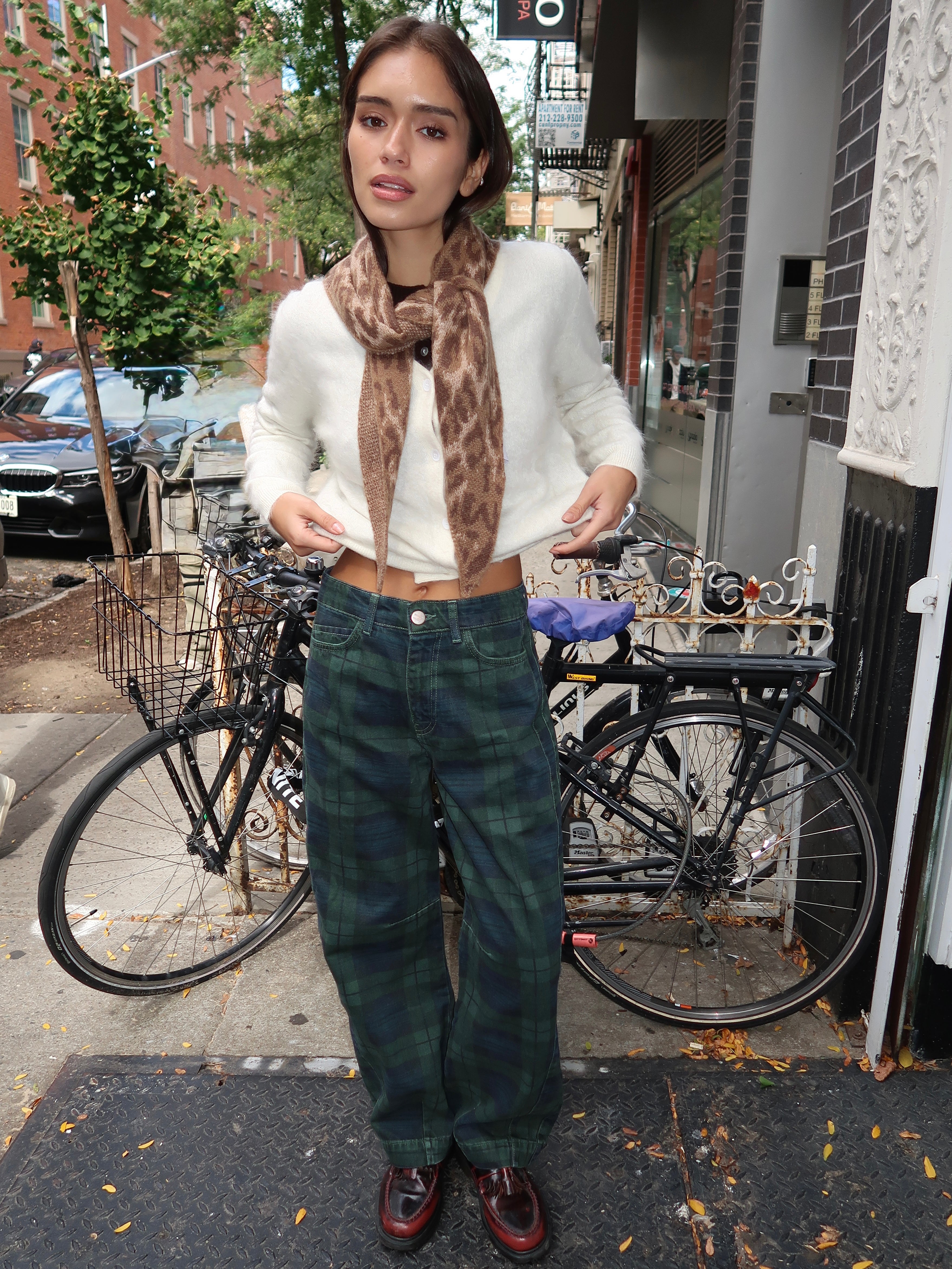 Neve Jeans in Over Dye Check Navy