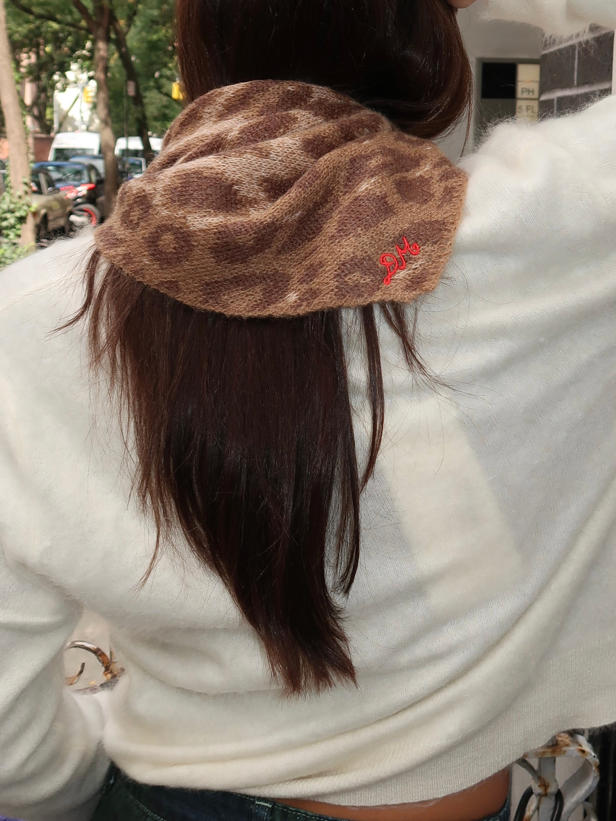 Knitted Head Scarf in Leopard