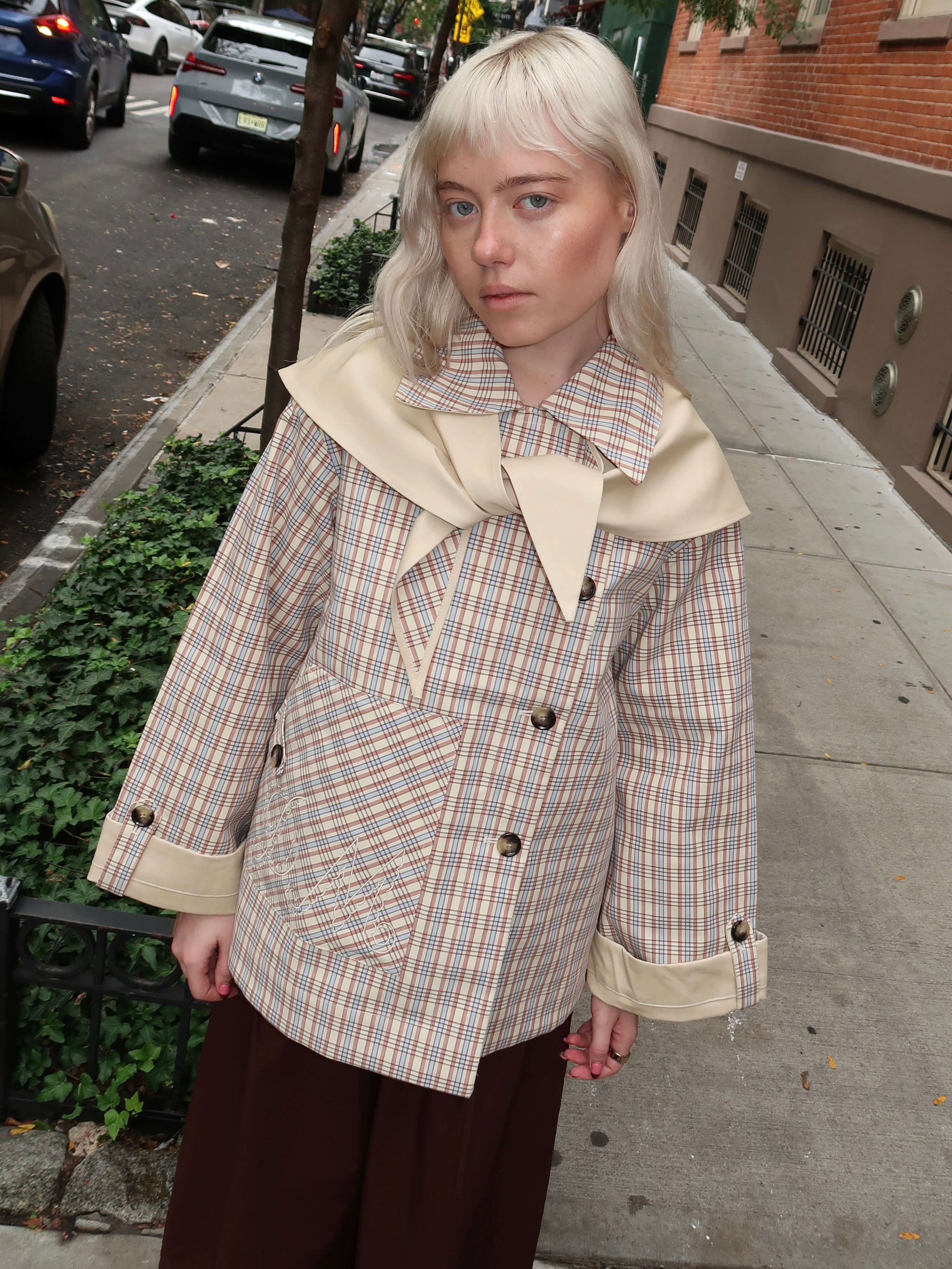 Jerry Reversible Crop Trench in Ginger Check Stone