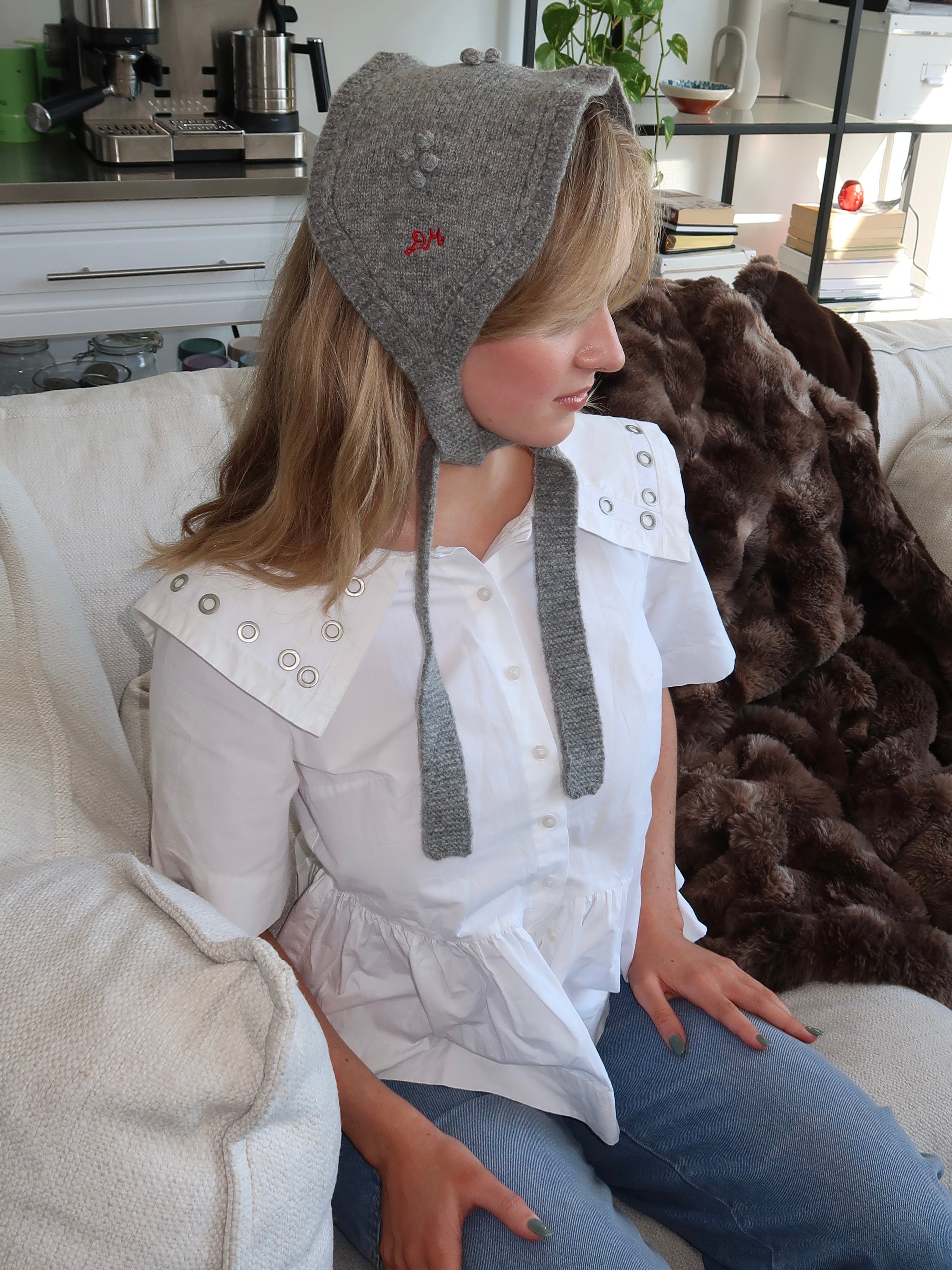 Mini Bonnet in Grey Marl