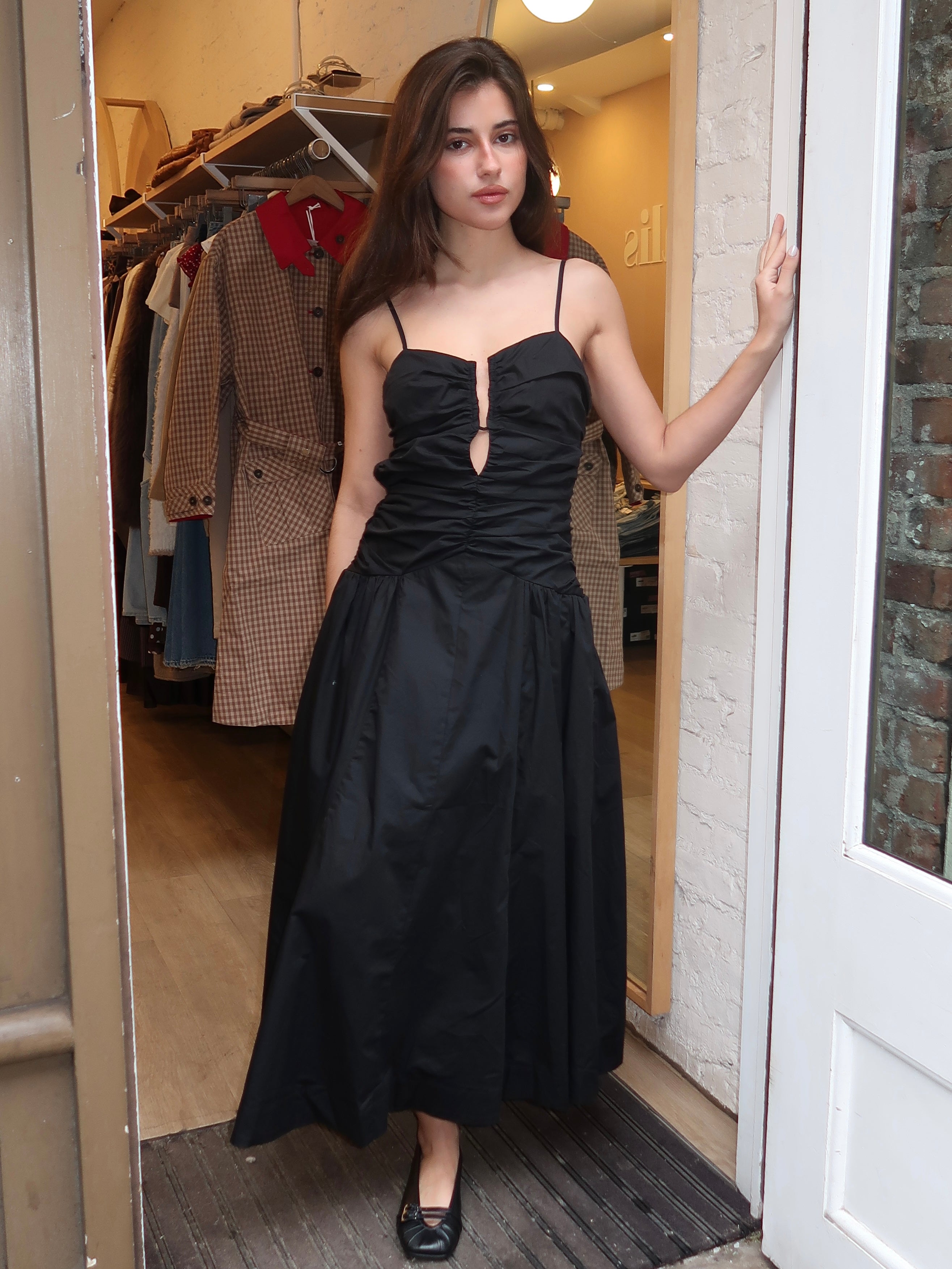 Sawtelle Dress in Black