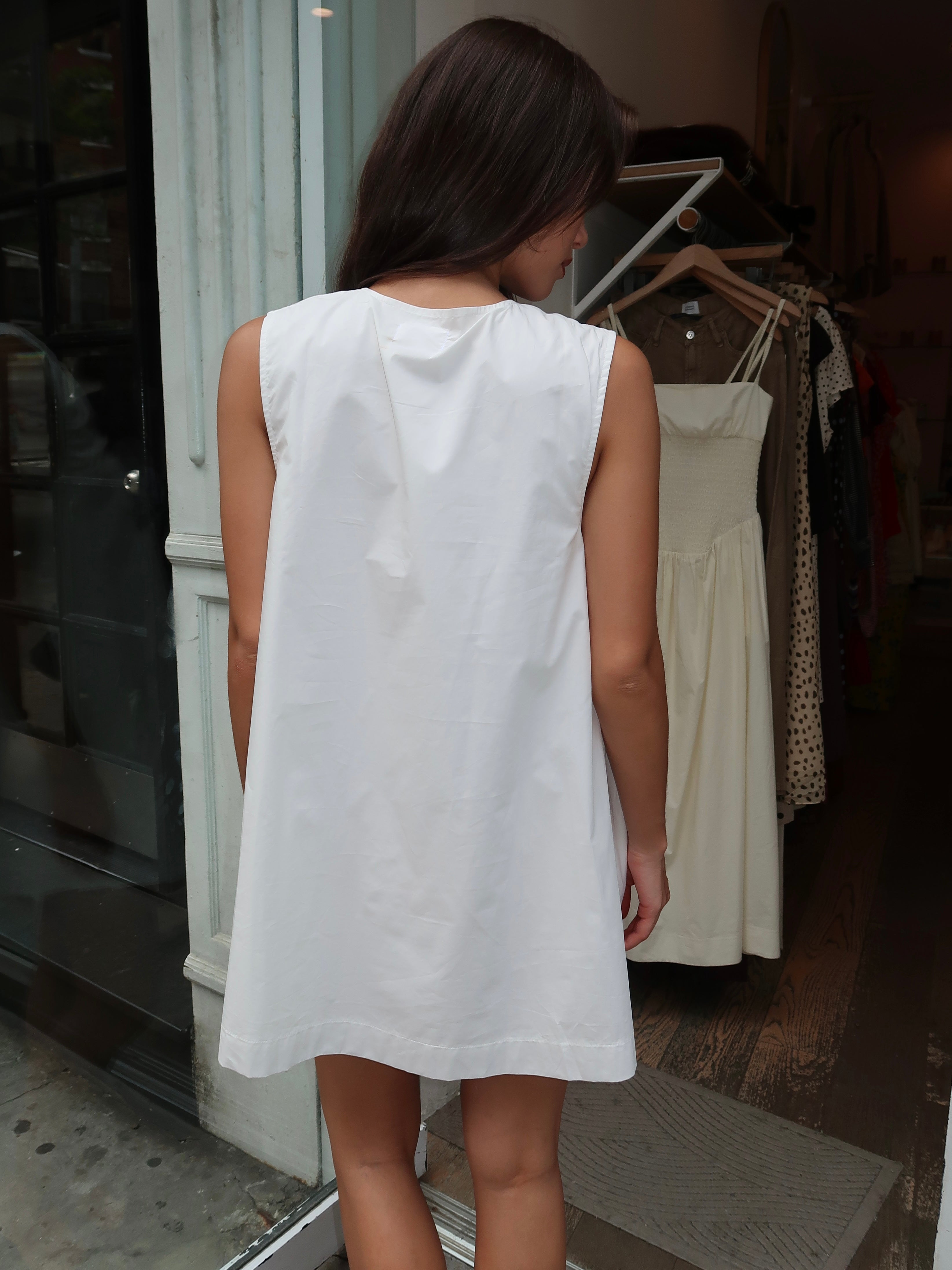 Gesa Shift Mini Dress in White