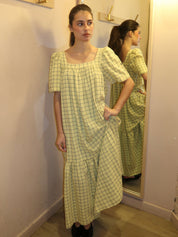 Spicy Window Bambula Crep Dress