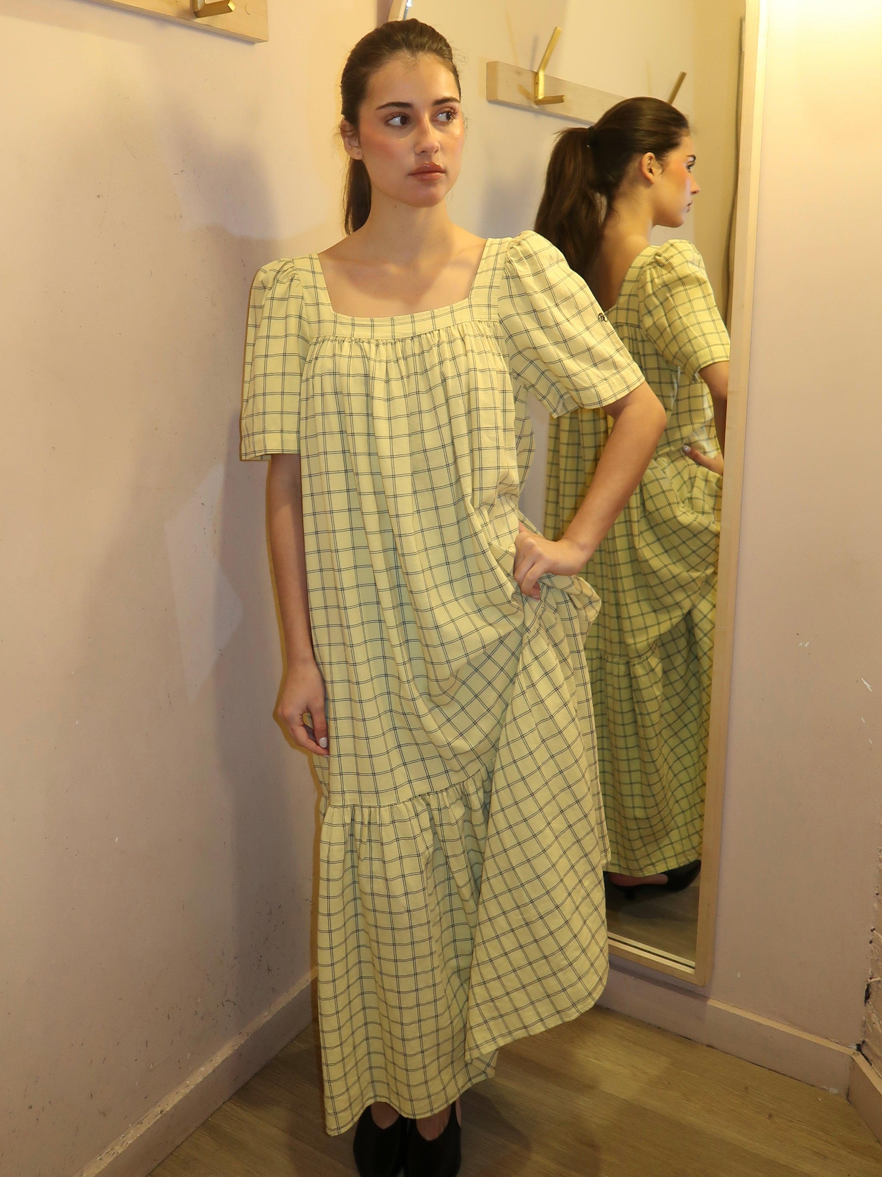 Spicy Window Bambula Crep Dress