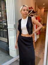 Load image into Gallery viewer, Dawn Woven Vest in Black
