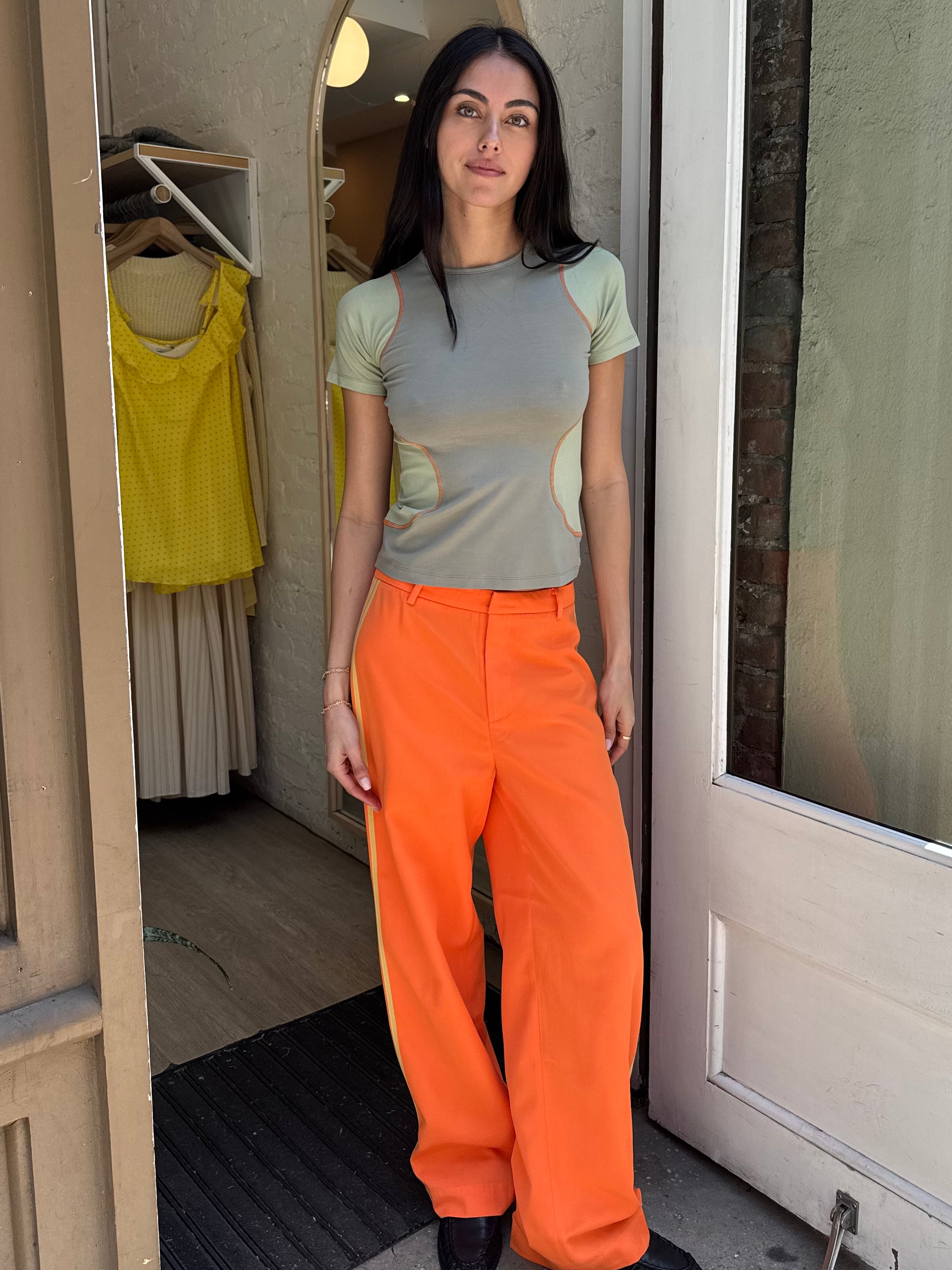 Untailored Non-Trackpant in Blazing Orange