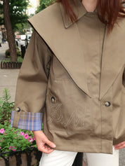 Jerry Crop Trench Coat in Olive