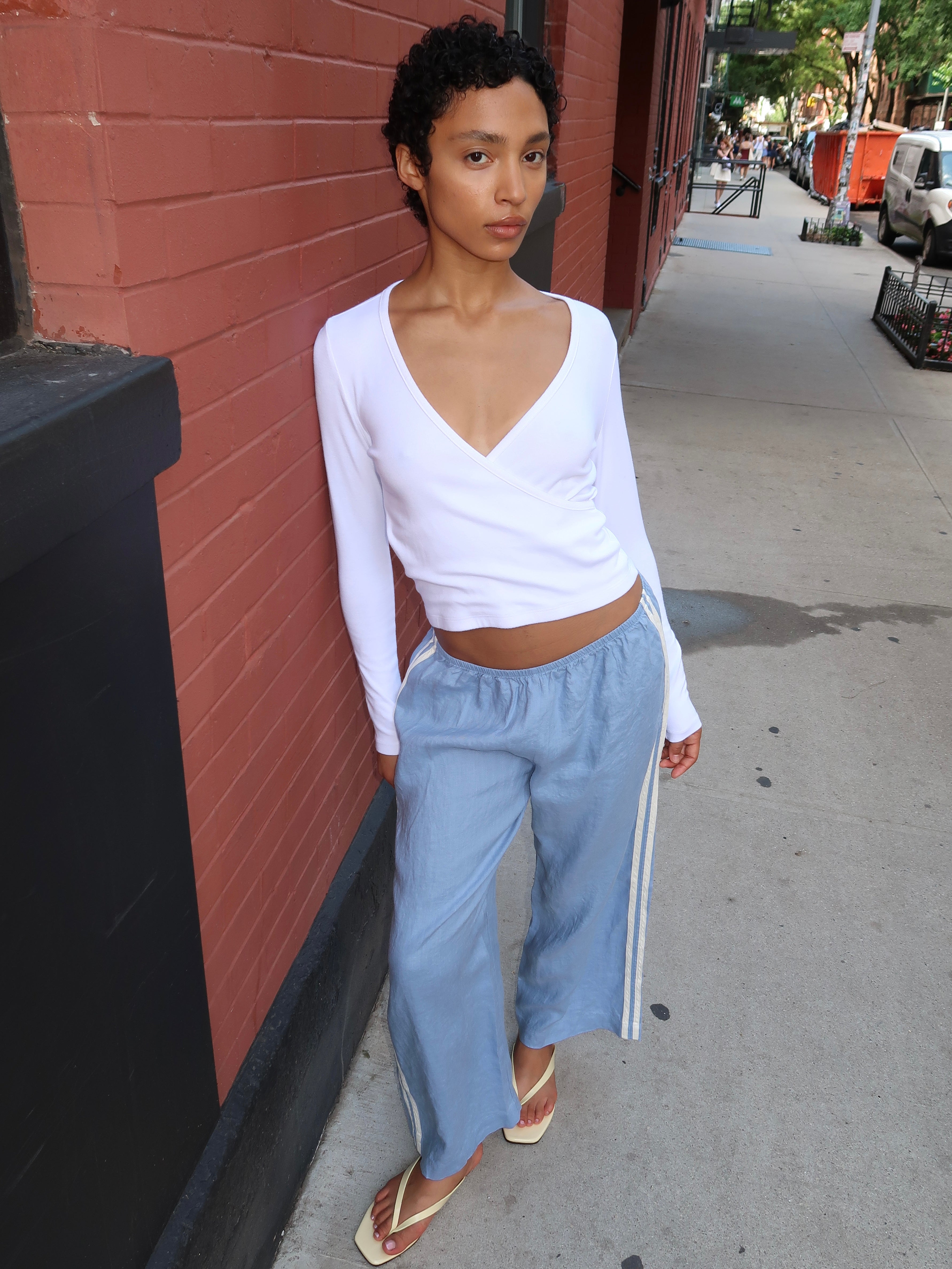 Linen Stripe Crop Racer Pant in Cornflower