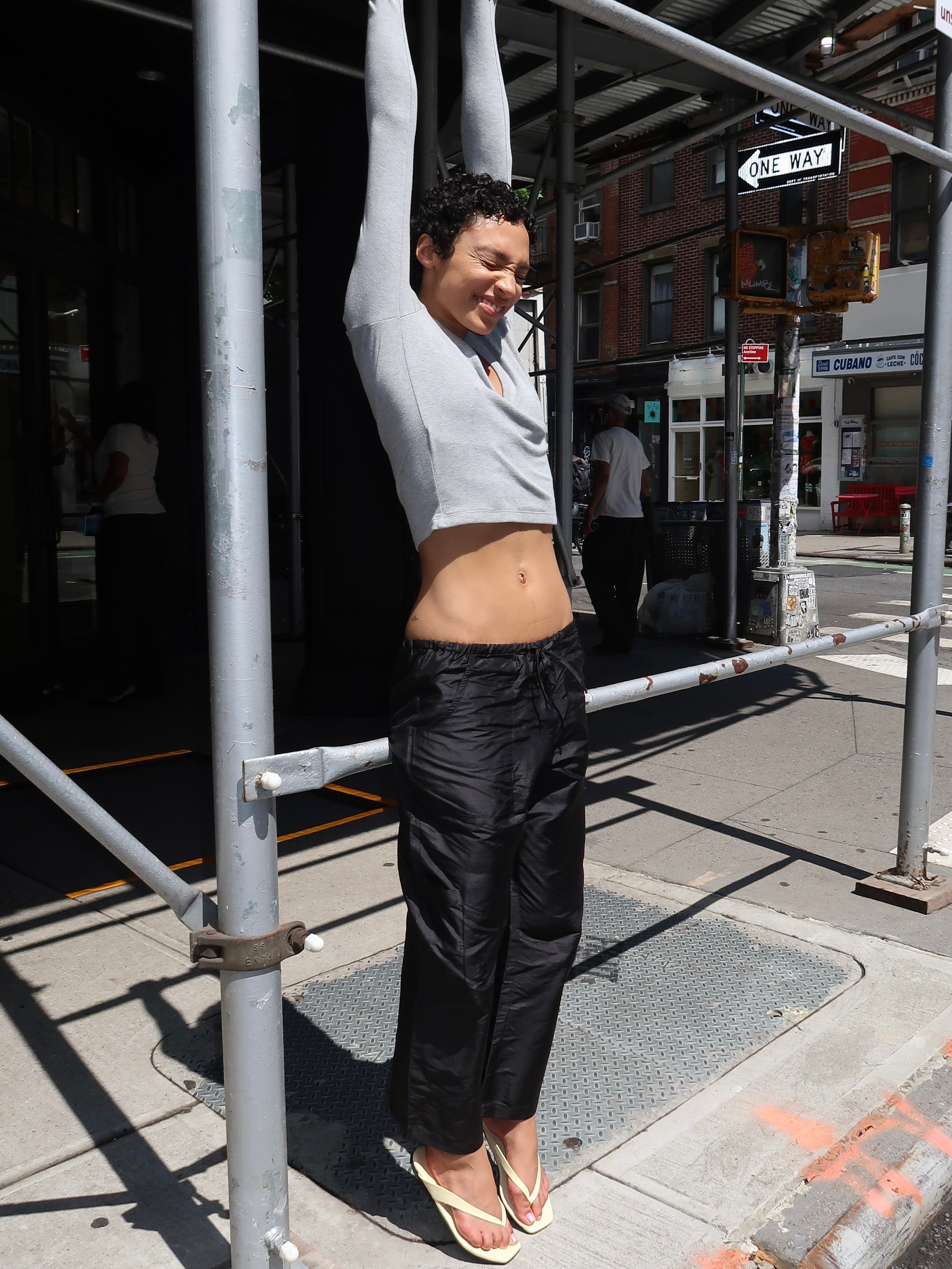 Taffeta Drawstring Cargo Pant in Jet