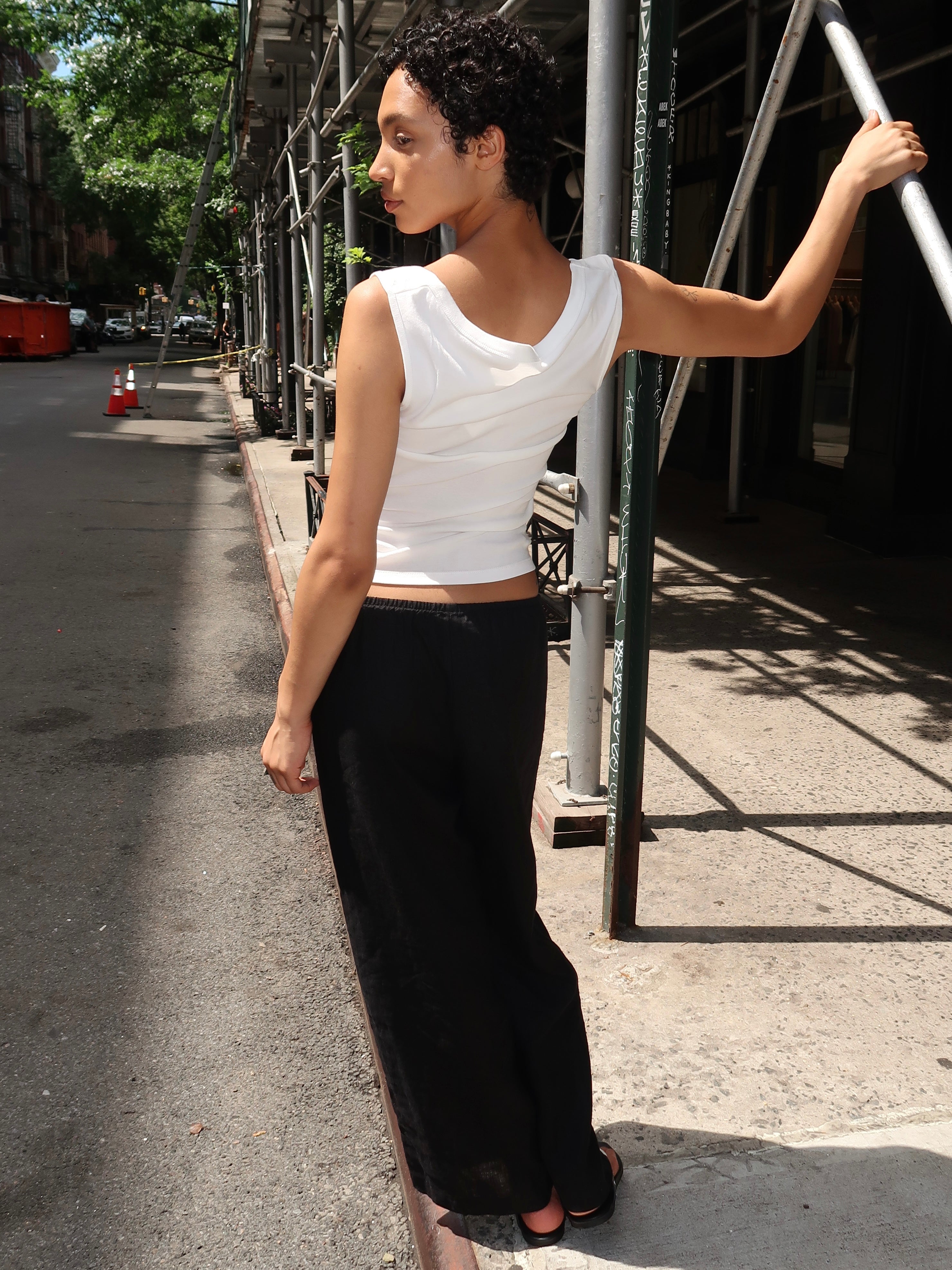 Linen Stripe Crop Racer Pant in Jet