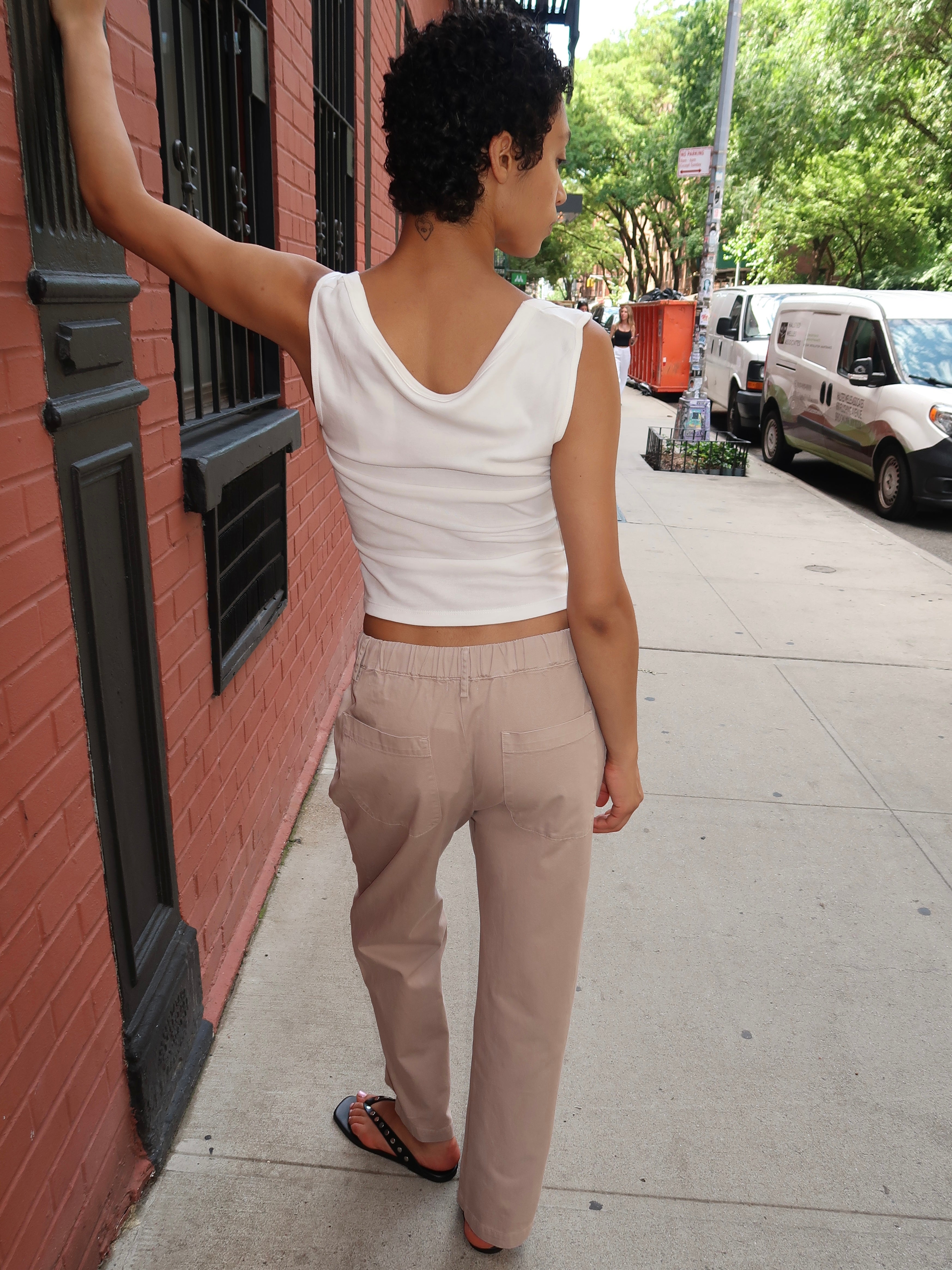 Chino Drawstring Crop Pant in Dark Khaki