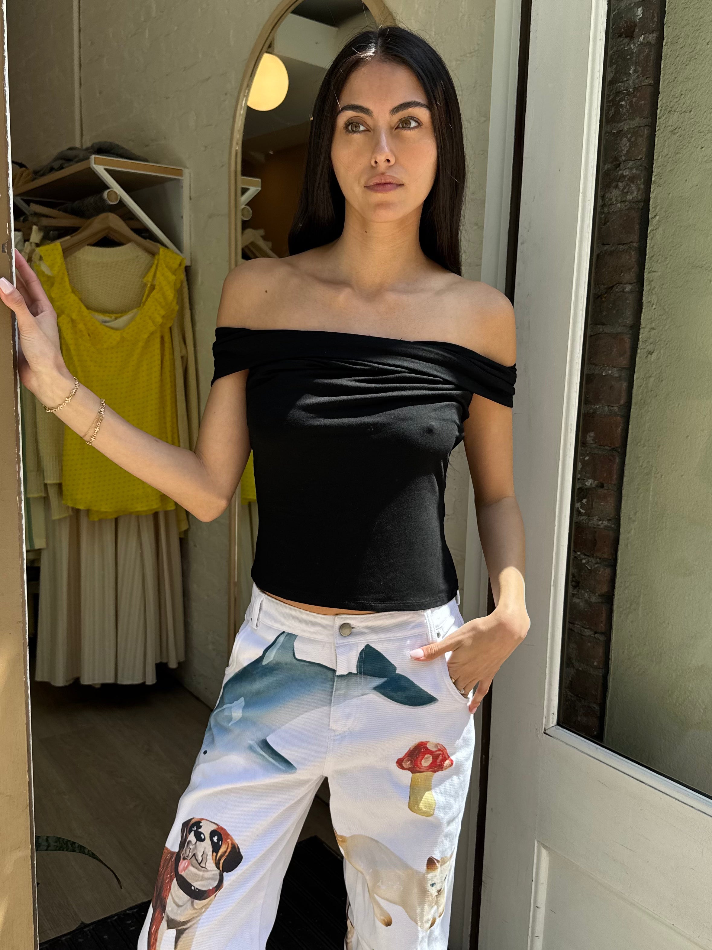 Saxon Top in Black