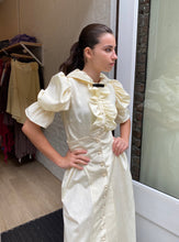 Load image into Gallery viewer, Lou Blouse in Cream
